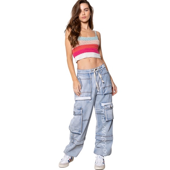 POL Baggy Cargo Jeans with Elastic Leg Openings - Picture 5 of 7